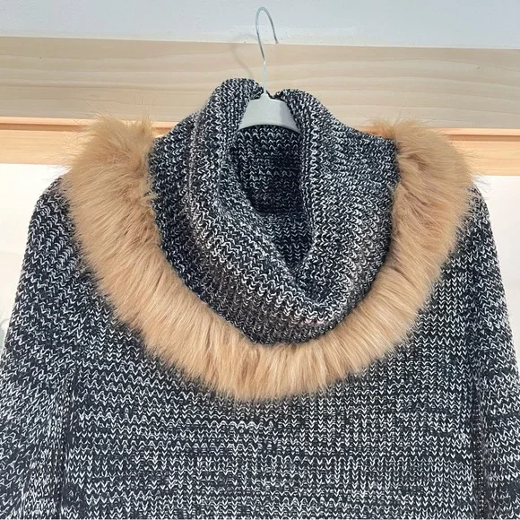 Do Everything in Love Knitted Poncho With Faux Fur Cowl Neck - Picture 3 of 4